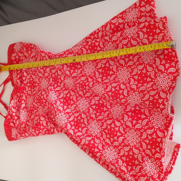 Marvel Captain America Cross-Back Graphic Dress, Junior M Size - Picture 4 of 8